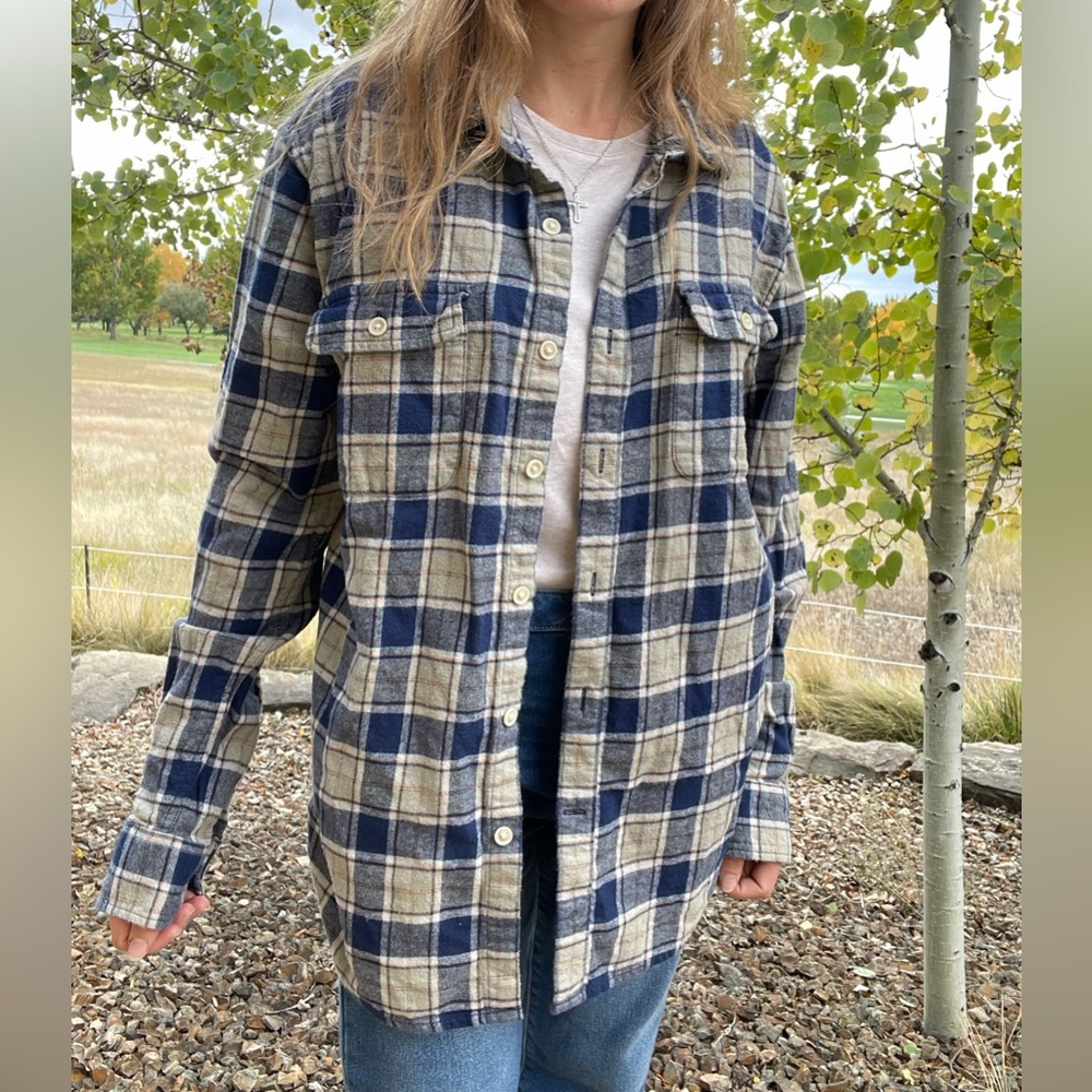 Lucky Brand blue and beige flannel
